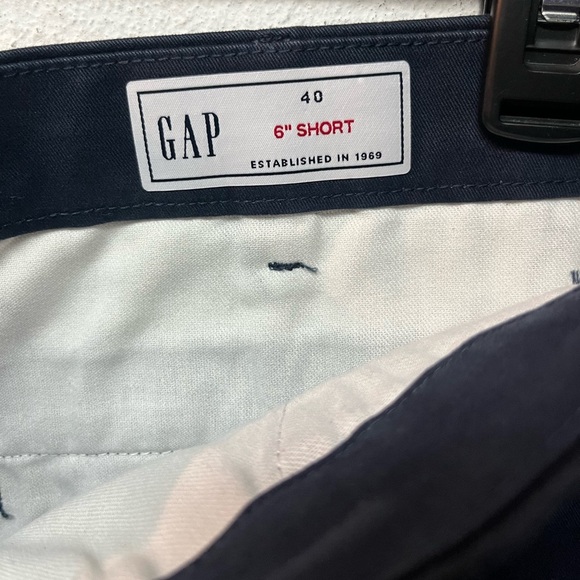 Gap Men's navy Shorts - Picture 5 of 5